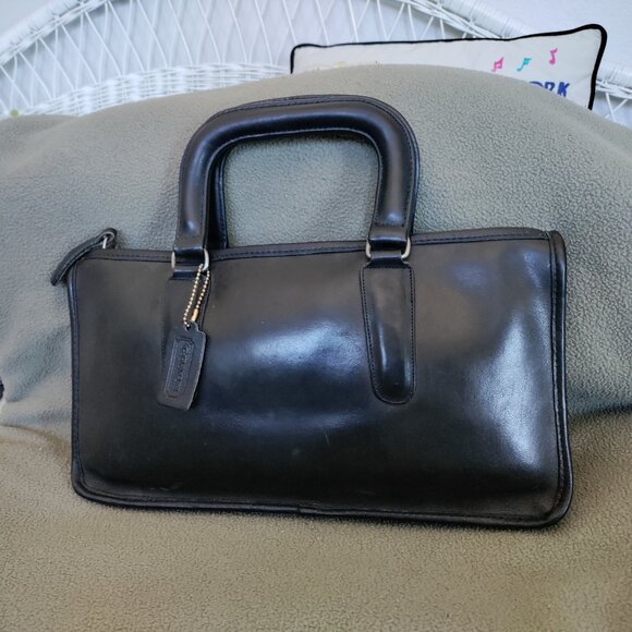 Vintage Coach Black Leather Slim Handle Clutch NYC - Picture 2 of 10